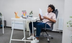 Do the Long-Hours Chair Fit Test