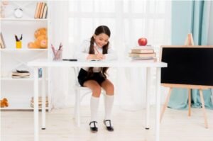What Furniture Does a Kids Study Corner Need